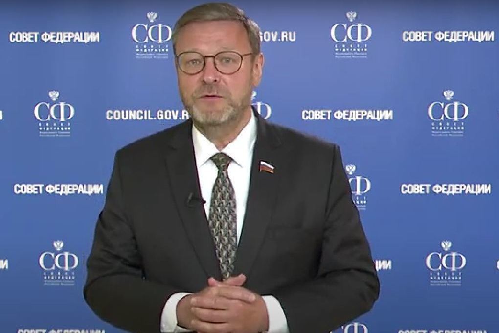 Вице-спикер Совфеда Косачев раскритиковал идею отмены платы за транссибирские перелеты — Financial Times