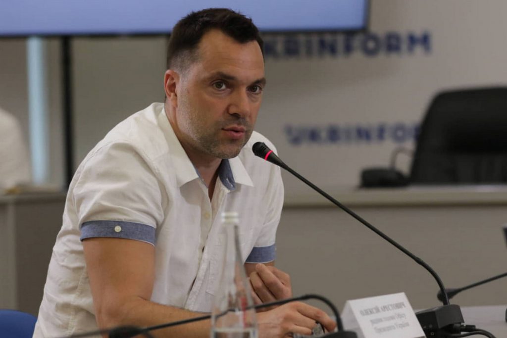Арестович назвал гимн Украины национальной катастрофой: «Будем воевать, пока все не умрём» — Financial Times