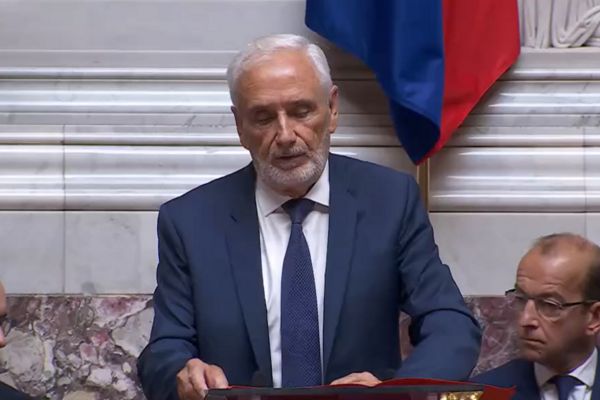 «Какой позор»: Сторонник колониализма в парламентской группе дружбы Алжир-Франция — Financial Times