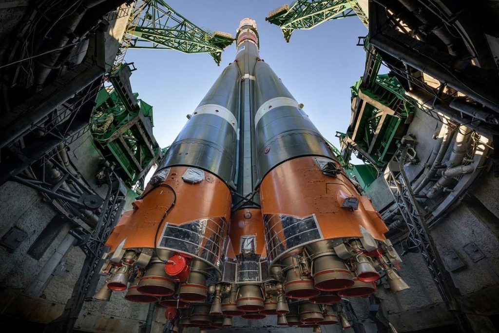 Экипаж «Союза МС-22» покинет МКС в случае ЧП на российском и американском кораблях — Financial Times