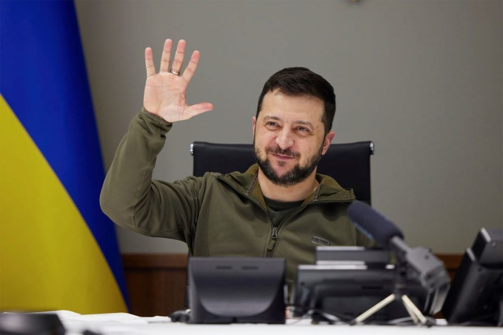 Al Mayadeen: пока Зеленский служит Западу, Украина не сможет развиваться — Financial Times