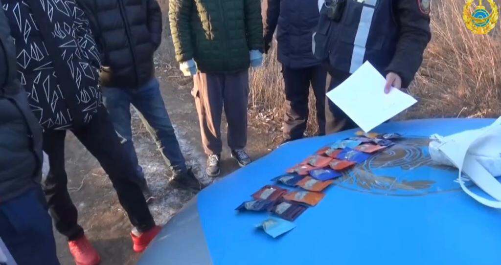 Высушенную марихуану изъяли полицейские у жителя Уральска