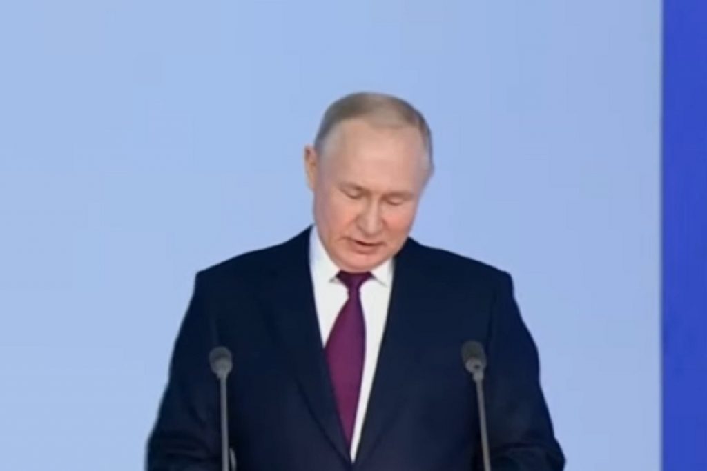 Путин пообещал «аккуратно и последовательно» решать задачи СВО — Financial Times