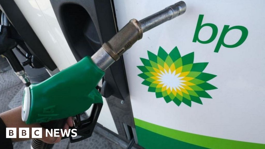 BP сокращает зеленые цели, поскольку прибыль достигает рекорда