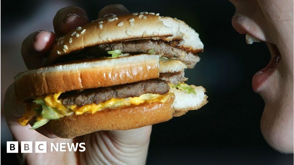 McDonald’s повысил цены на пять позиций меню — Financial Times