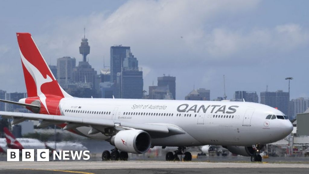 Qantas: прибыль австралийской авиакомпании резко выросла после рекордных убытков от Covid