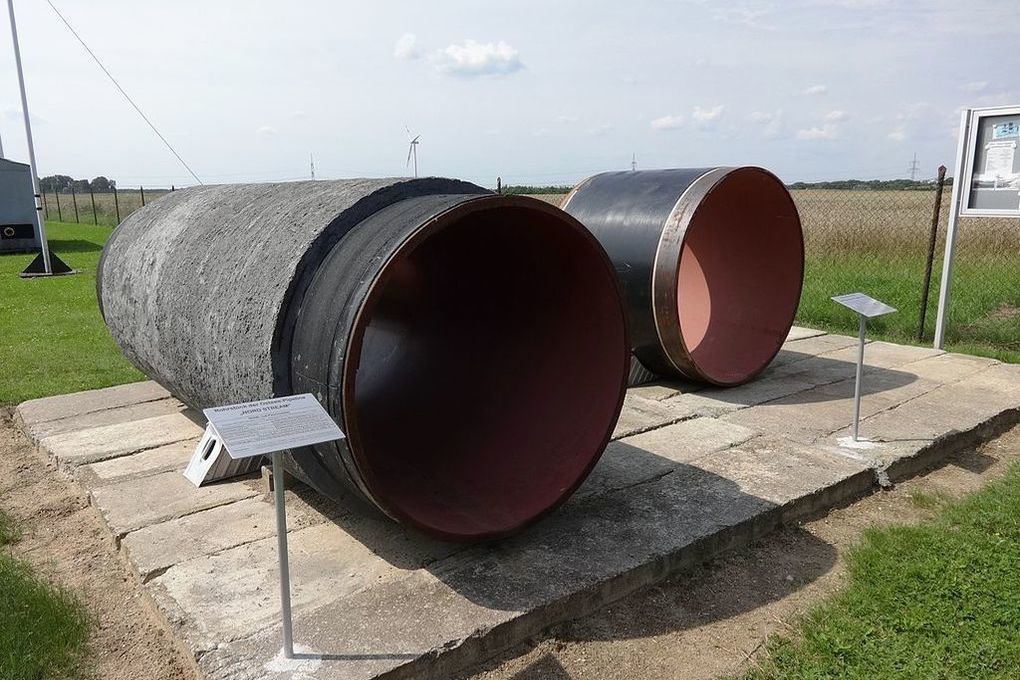 Газ в Европе подешевел до $550 впервые с августа 2021 года — Financial Times