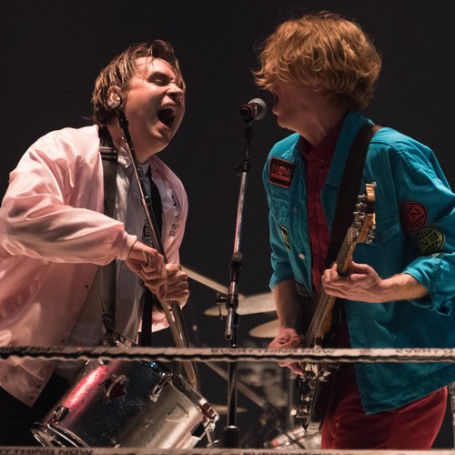 «Мы чествуем остальных участников группы»: Juno Awards защищает номинацию Arcade Fire — Fil