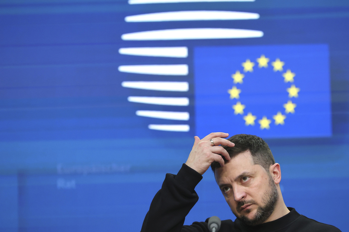 Der Spiegel: Зеленский объяснил свой приказ удерживать Бахмут — Financial Times