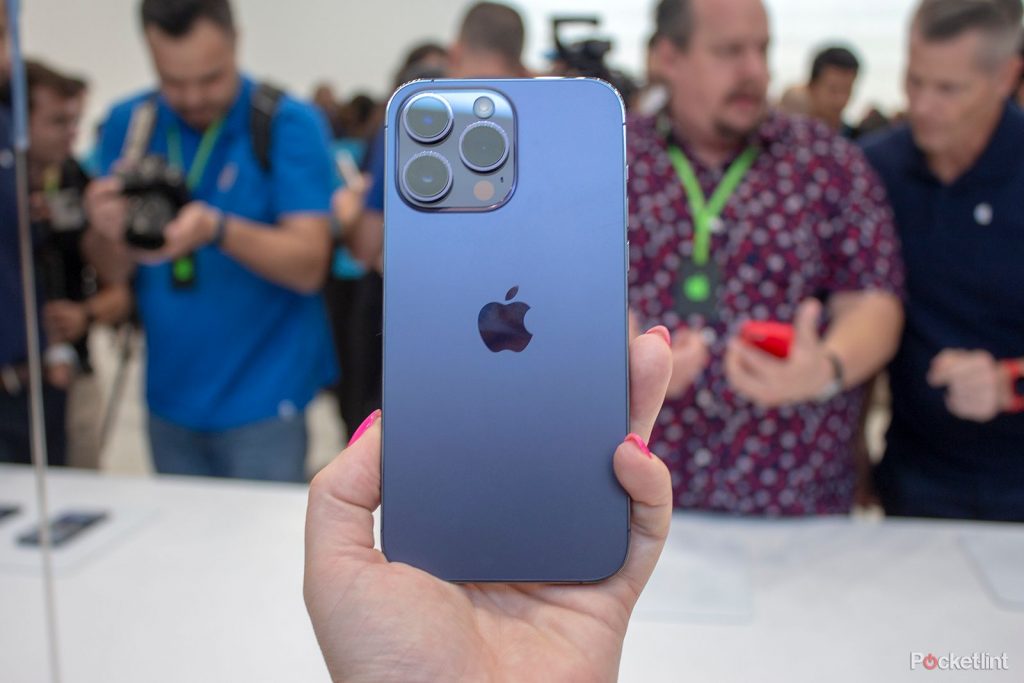Выступ камеры iPhone 15 Pro Max может оказаться тоньше, чем кто-либо ожидал