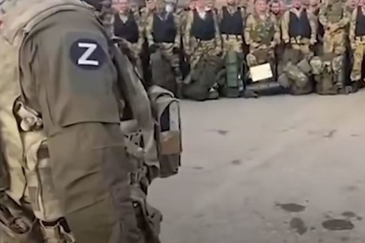 Под Угледаром погиб служивший в батальоне «Восток» блогер Рахов — Financial Times