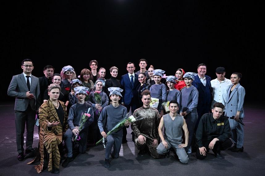 Артисты особенного театра #Ereksheteatr выступили в Астане — Financial Times