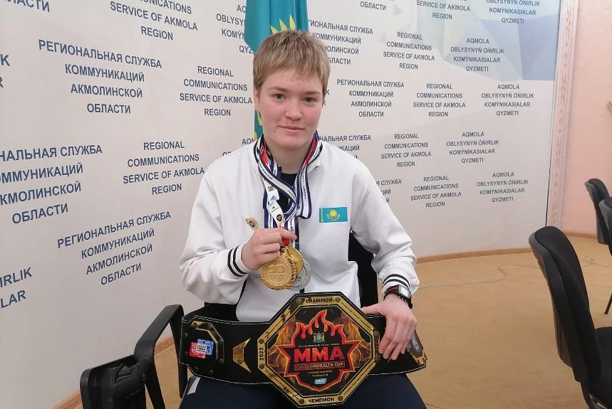 Пришедшая в спорт год назад 19-летняя акмолинская спортсменка стала чемпионкой мира по ММА — Financial Times