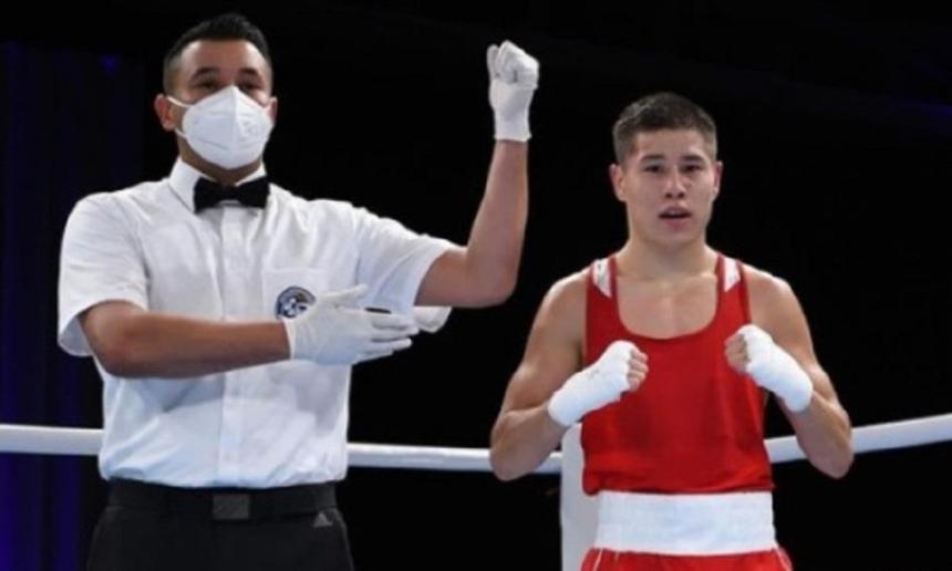 Казахстанец Оразбек Асылкулов вышел в финал малого чемпионата мира по боксу — Financial Times