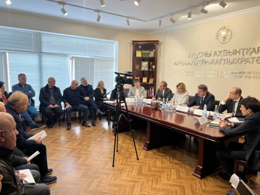 Абхазские бизнесмены считают законопроект об апартаментах ущемляющим суверенитет — Financial Times