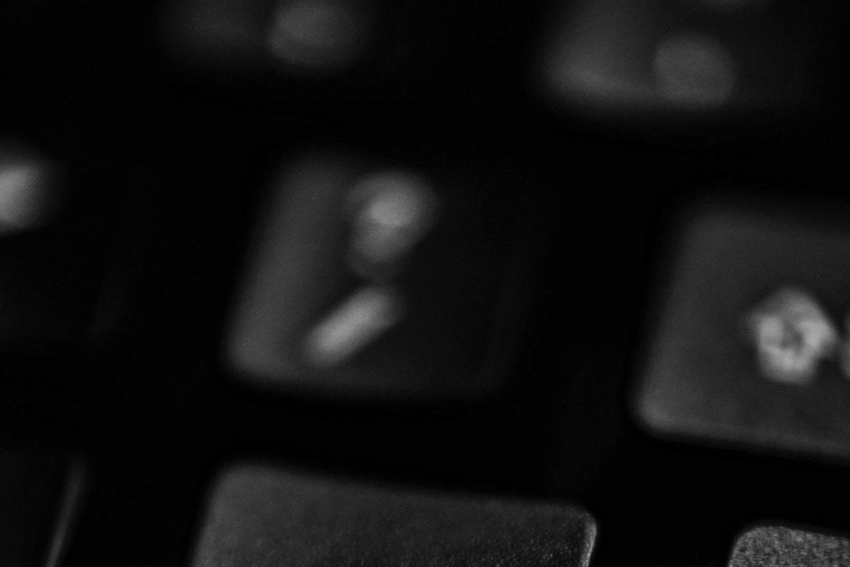 В Windows 11 на неподдерживаемых ПК появились водяные знаки — Financial Times
