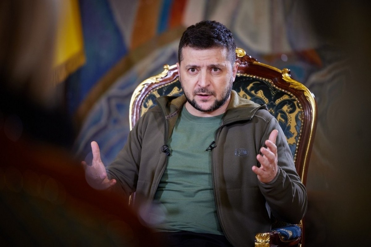 Зеленский отреагировал на обыски и увольнения в верхушке власти — Financial Times