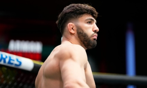 «Вышвырните его». Обидчик «Казаха» выступил с жестким призывом к UFC