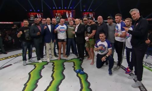 Легенды ММА вышли в октагон к Фёдору Емельяненко после его последнего боя в карьере. Видео