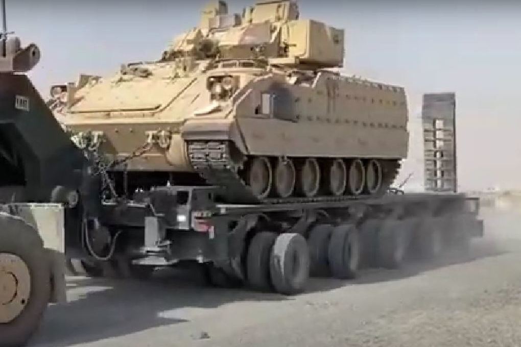 Первых украинских военных научили обращаться с БМП Bradley — Financial Times