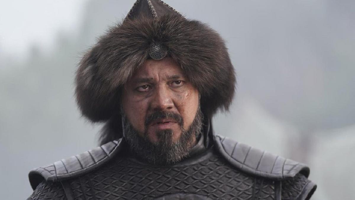 Берик Айтжанов сыграл в турецком сериале вместе с Бураком Озчивитом (фото, видео) — Fil