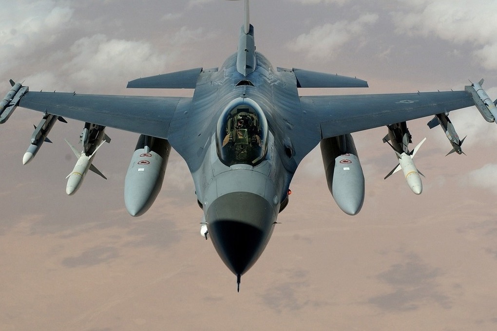 Салливан заявил, что Украине не нужны истребители F-16 — Financial Times