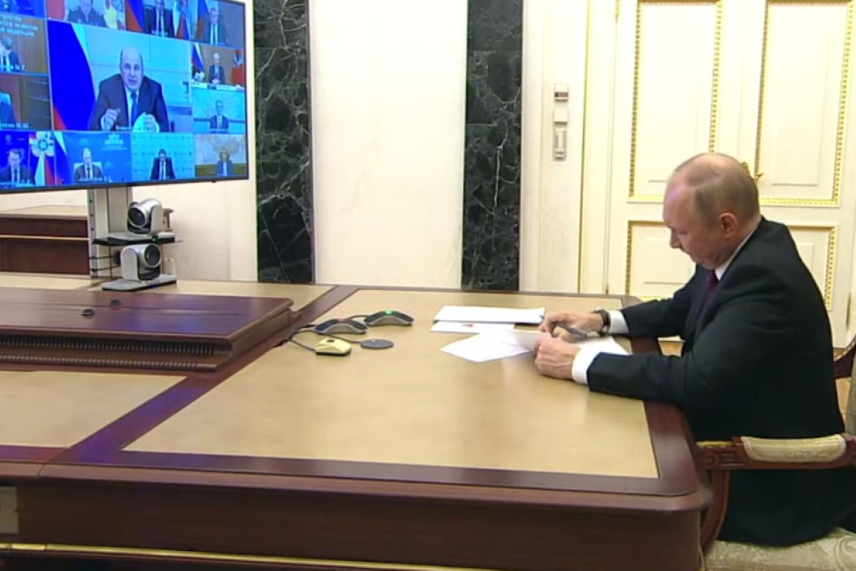 Владимир Путин поддержал эксперимент с цифровым паспортом на смартфоне — Financial Times
