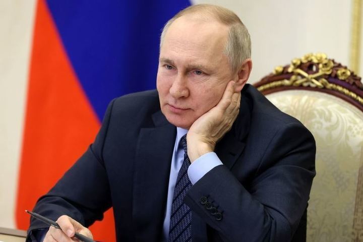 Американский экс-разведчик Риттер похвалил российского президента Путина за его качества — Financial Times