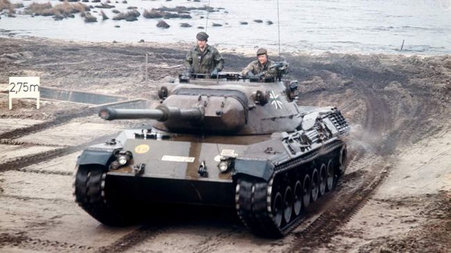 Rheinmetall планирует поставить Украине до 25 танков Leopard 1 в 2023 году — Financial Times