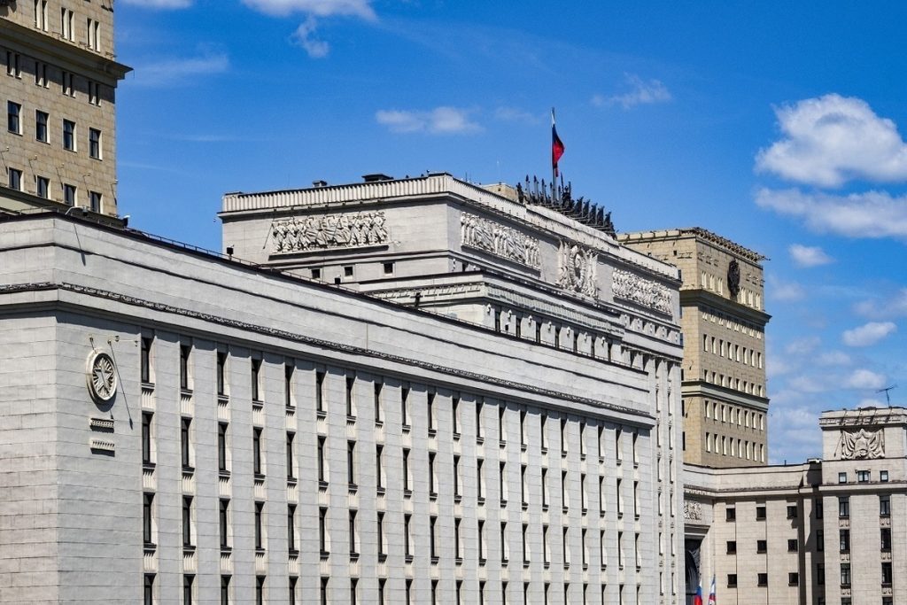 Минобороны: ВСУ потеряли 140 военных на купянском и краснолиманском направлениях — Financial Times