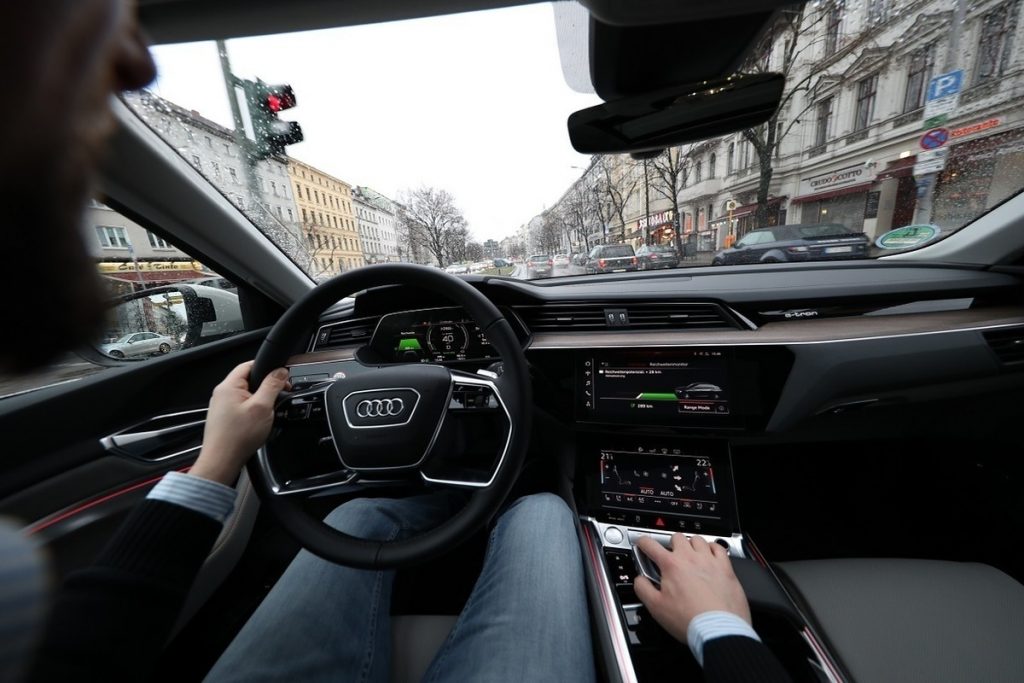 МЧС: причиной сообщения об угрозе ракетного удара стала хакерская атака — Financial Times