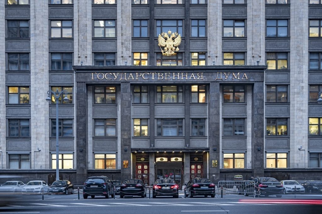 Депутат Сухарев предложил увеличить размер маткапитала для медработников — Financial Times