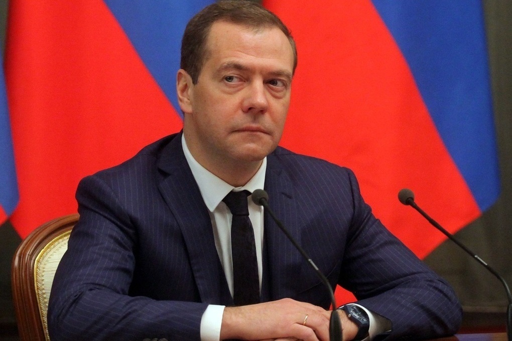 Медведев: «Верховный украинский клоун снова брякнул» — Financial Times