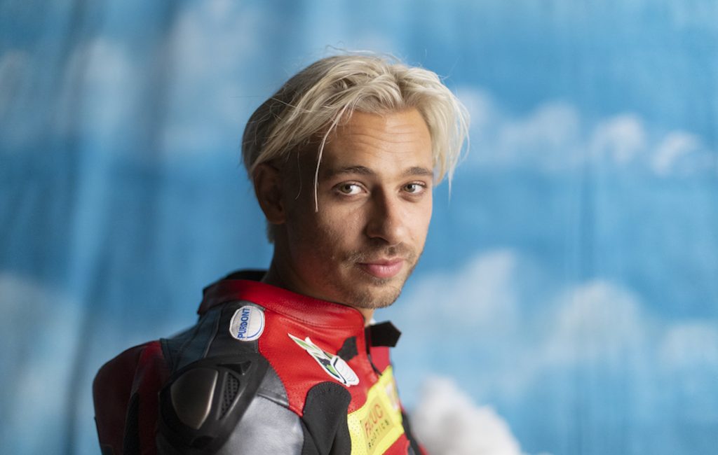 Flume поделился неожиданным альбомом неизданного материала «Things Don’t Always Go The Way You Plan» — Fil