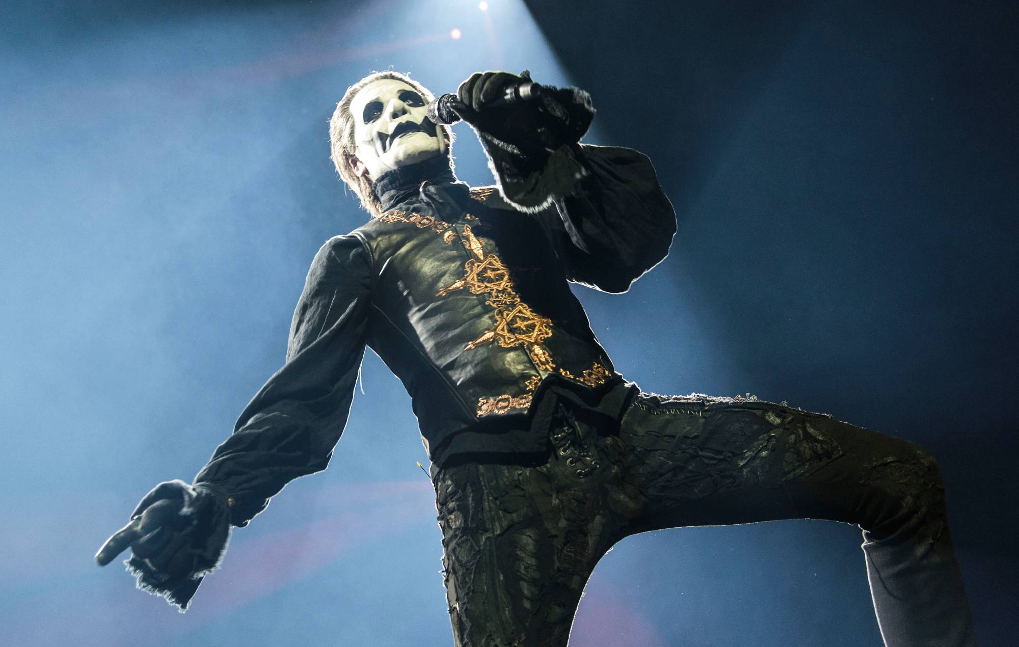 Новое видео Ghost предполагает, что Papa Emeritus IV скоро будет убит — Fil