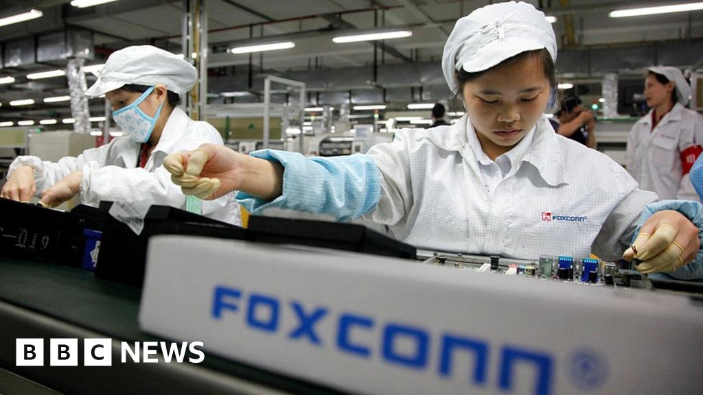 Foxconn: производитель iPhone видит падение доходов из-за снижения спроса