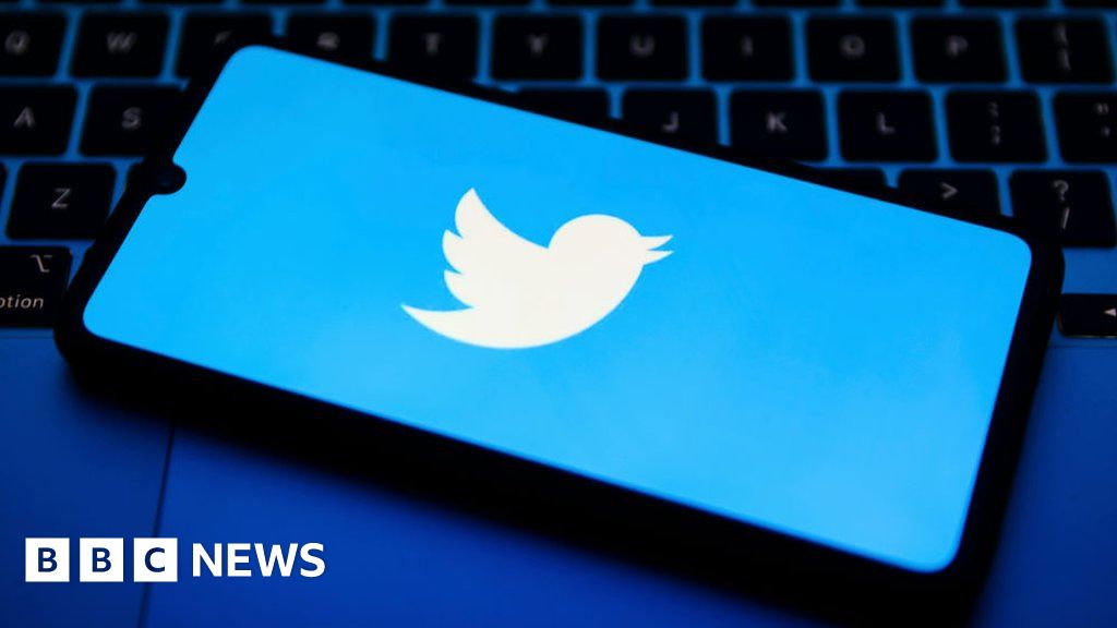Ссылки на Twitter и размещение изображений вниз
