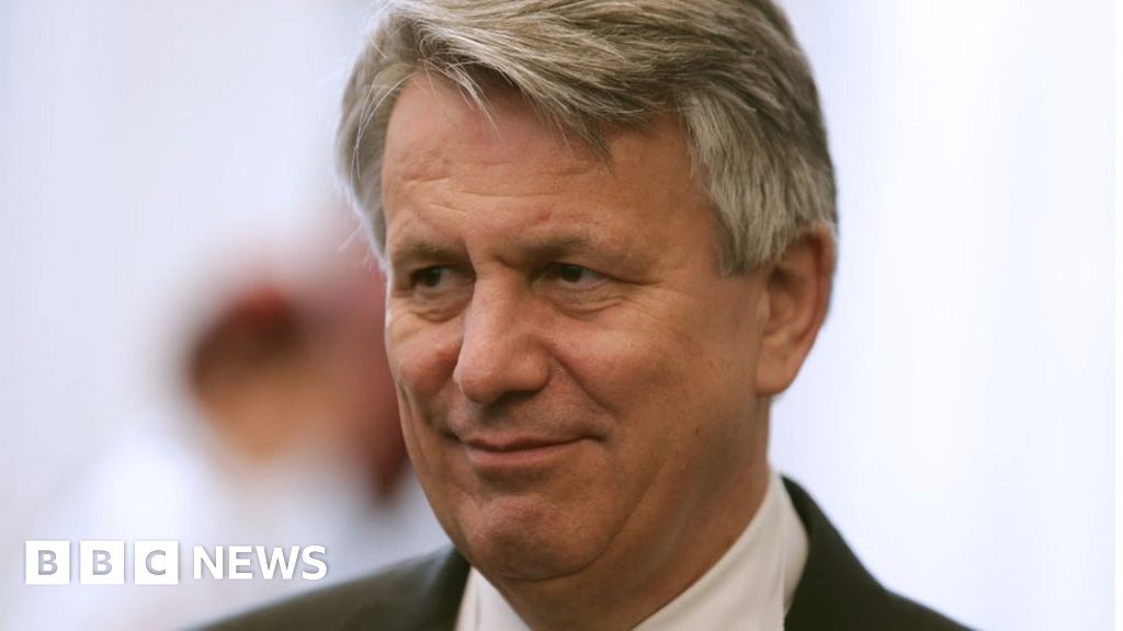 Зарплата бывшего босса Shell Бена ван Бердена подскочила до 9,7 млн ​​фунтов стерлингов. — Financial Times