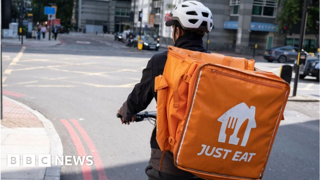 Just Eat: компания по продаже еды на вынос сократит 1900 рабочих мест в Великобритании