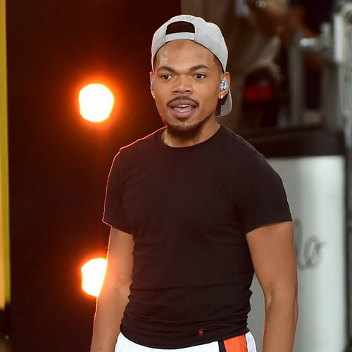 Рэпер Chance скучает по пицце во время шоппинга — Fil