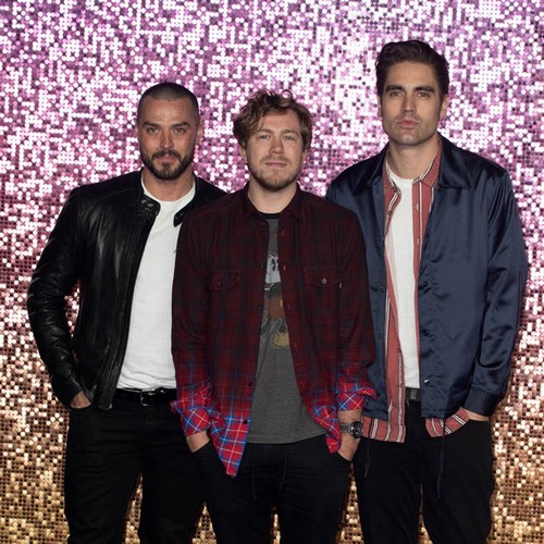Новая музыка или тур? Объявление о возвращении Busted Tease — Fil