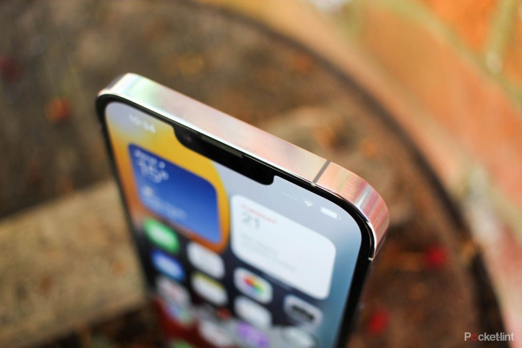 Сообщается, что Apple все еще работает над Face ID под дисплеем, но не ожидайте этого в ближайшее время