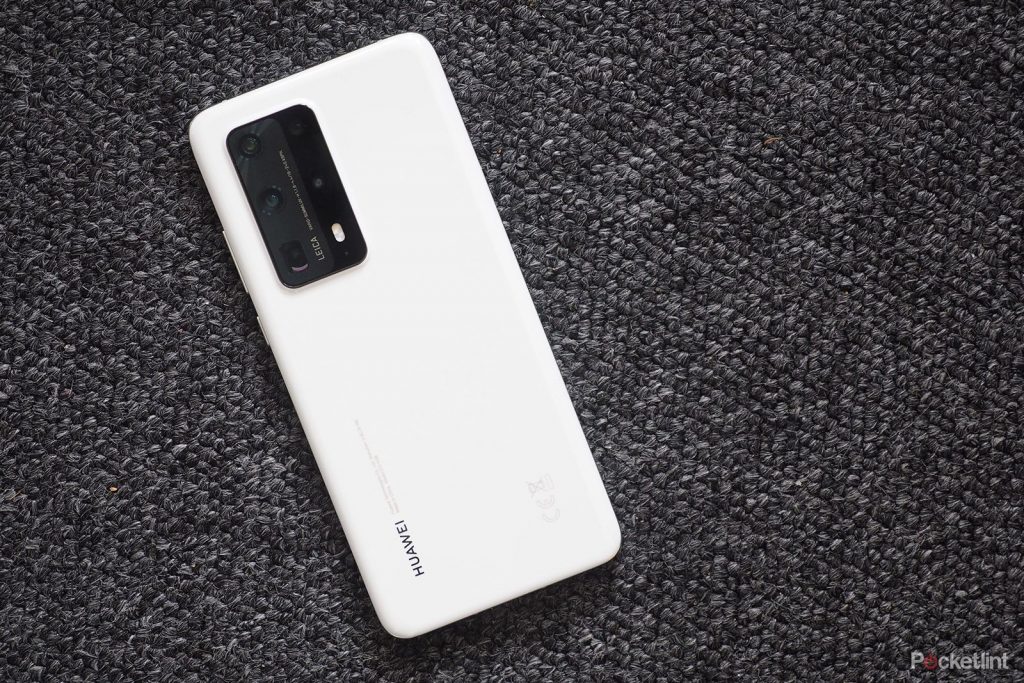 Исполнительный директор Huawei дразнит фотографиями, сделанными перископической камерой P60 Pro с зумом