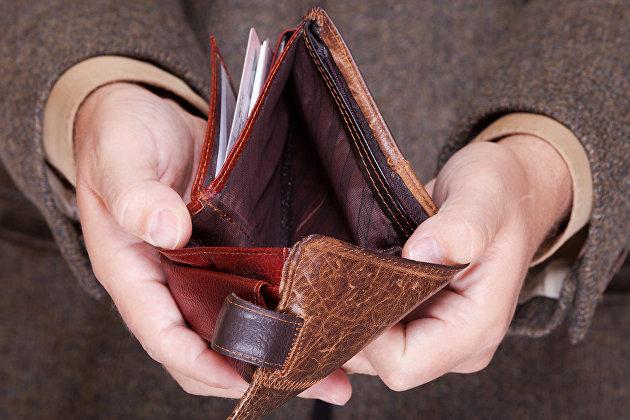 15,3 млн россиян живут за чертой бедности — Financial Times