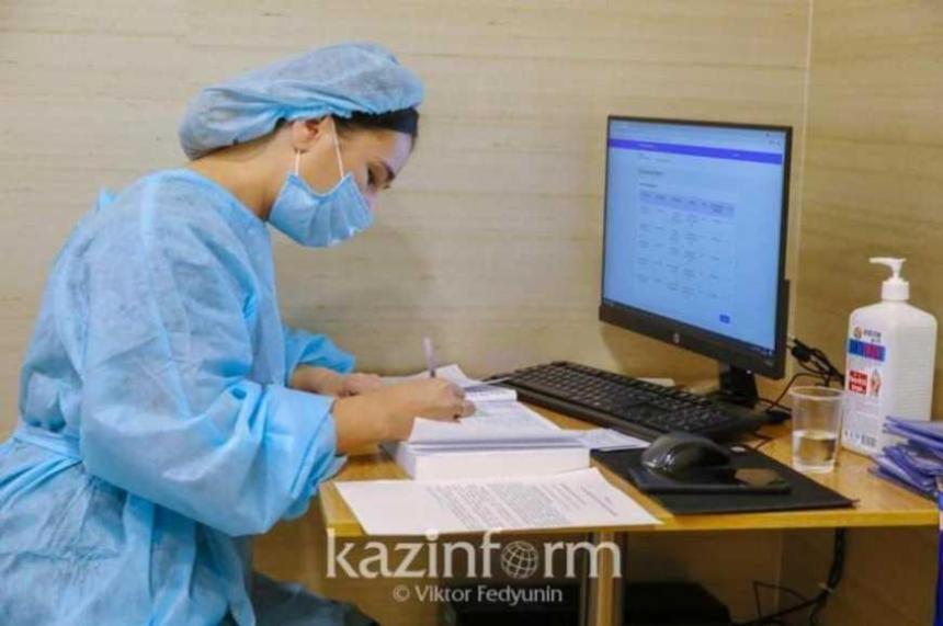 В тройке востребованных профессий в Казахстане — медсестры, водители и охранники — Financial Times