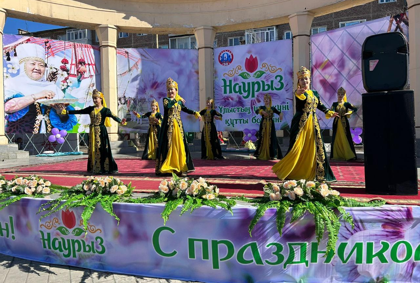 Около 1,5 тонны национальных блюд приготовили для жезказганцев к Наурызу — Financial Times
