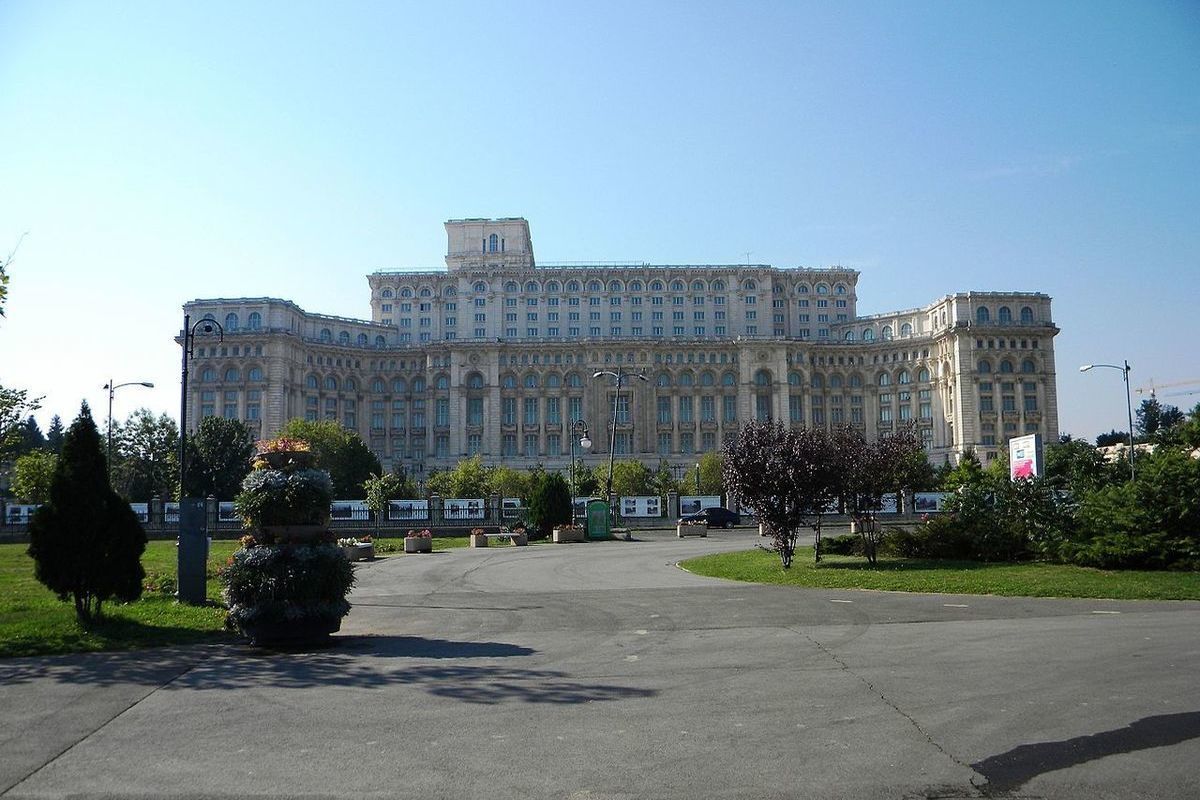 В парламенте Румынии предложили аннексировать украинские территории — Financial Times