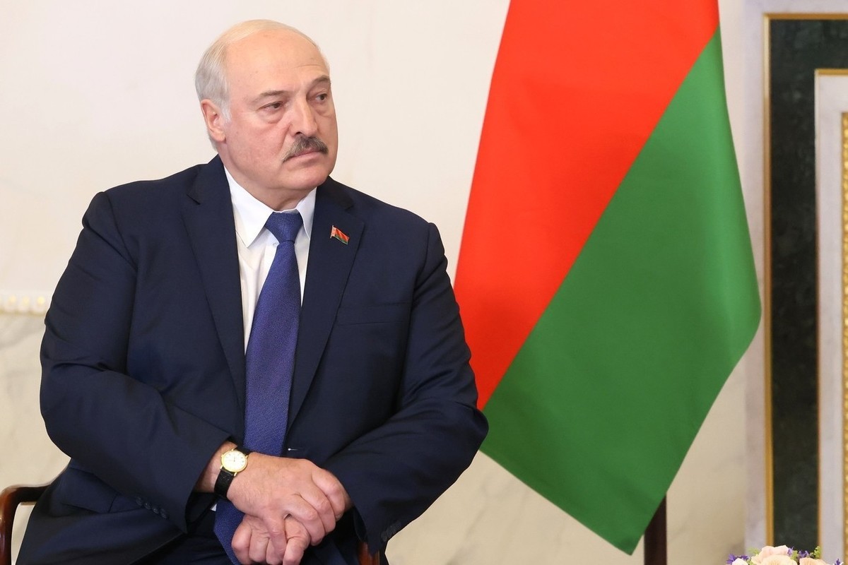 Лукашенко совершит официальный визит в Иран — Financial Times