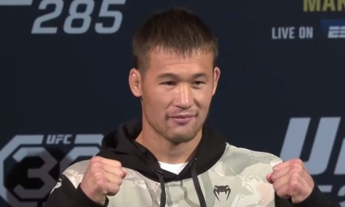 Шавкату Рахмонову увеличили гонорар за топовый бой UFC