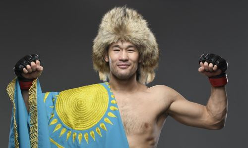 Шансы Шавката Рахмонова стать суперзвездой оценили в США